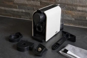 Kaffeekapselmaschine reinigen: So bleibt sie top